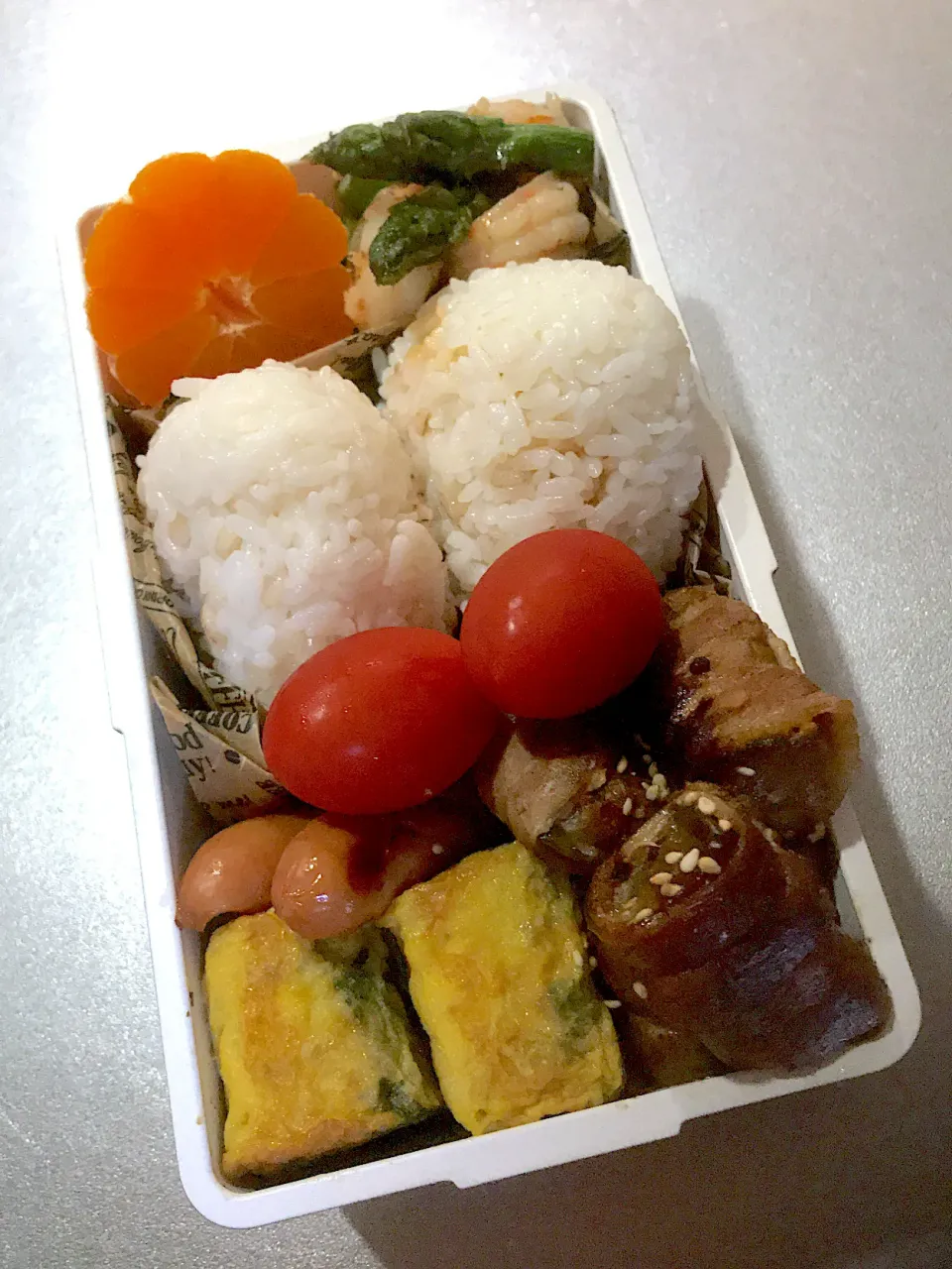 Snapdishの料理写真:おにぎり弁当🍙|ちーさん