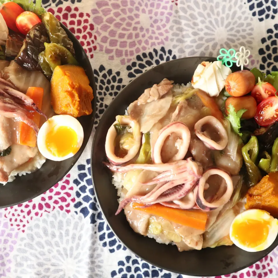 中学生男子年子弁当🍱今日は午前授業のみで、置きランチ中華丼|なかじー。さん