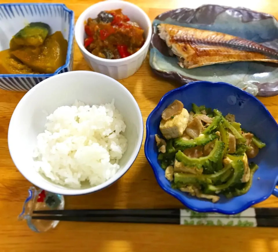 Snapdishの料理写真:野菜たっぷり晩ごはん|Daikiさん