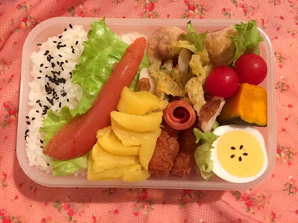 Snapdishの料理写真:2019年8月29日
旦那さんのお弁当🍱👨‍✈️👷🏻‍♂️👨‍🔧🚊💪🏼✌️💞❤️|Kodomo Cookingさん