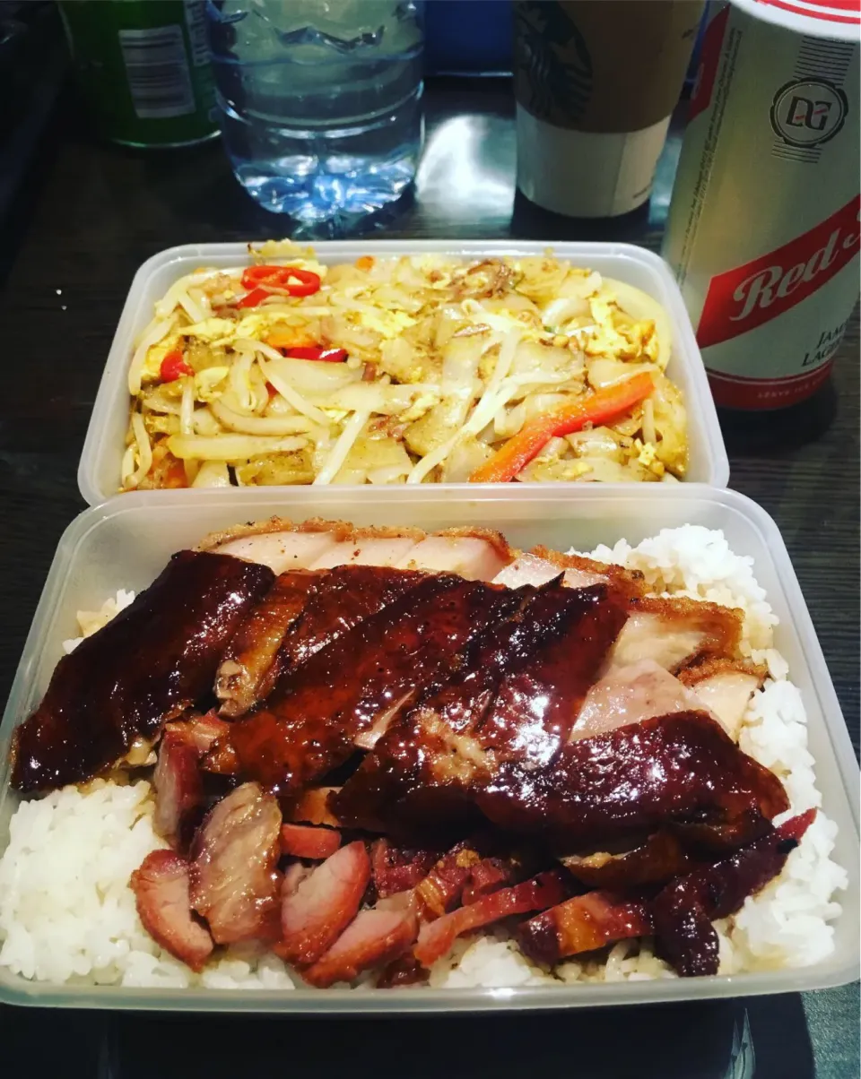 Roasted duck,bbq pork, Singaporean noodle|tさん