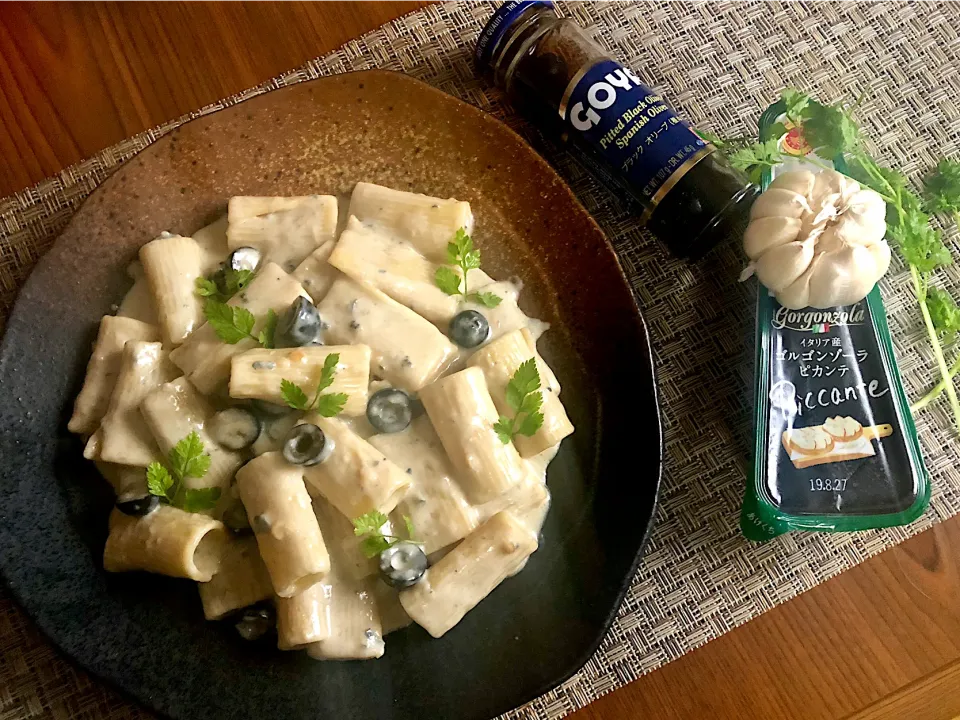 ✨RIGATONI pasta in creamy PICCANTE GORGONZOLA sauce...HD&東京デーリー ありがとうございました＼(^-^)／とても美味しかった😋|🌺Sanntina🌺さん