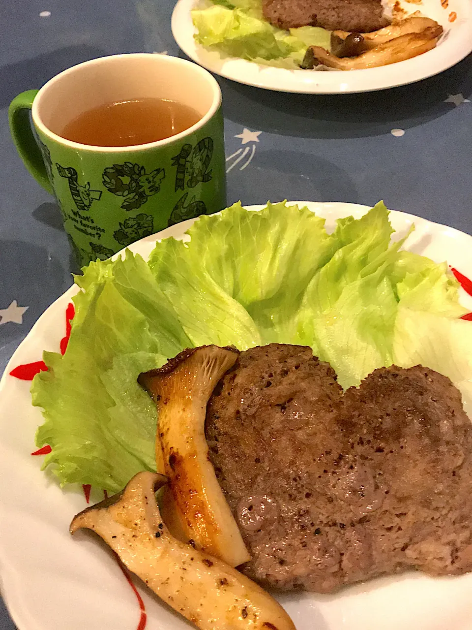 Snapdishの料理写真:オーストラリア産  ロールステーキ🥩 エリンギソテー   コンソメスープ|ch＊K*∀o(^^*)♪さん