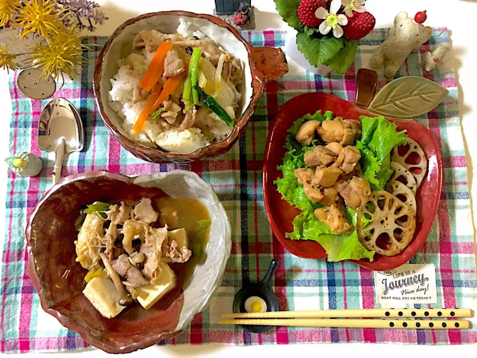 Snapdishの料理写真:中華丼、豆腐とキノコのステーキ、鶏肉のごま照り焼き|syamさん