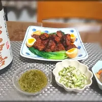 豚コーラ煮🐽
ゴーヤサラダ🥗
筑前煮
めかぶ   
  🍶(特別純米  飛露喜✨)|bisenさん