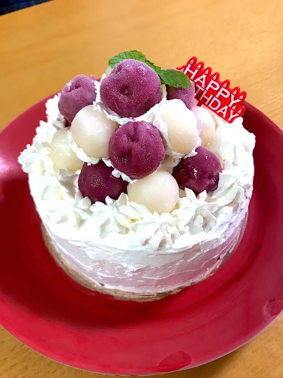 Snapdishの料理写真:誕生日に手作りアイスケーキ🎂|ゆかりさん