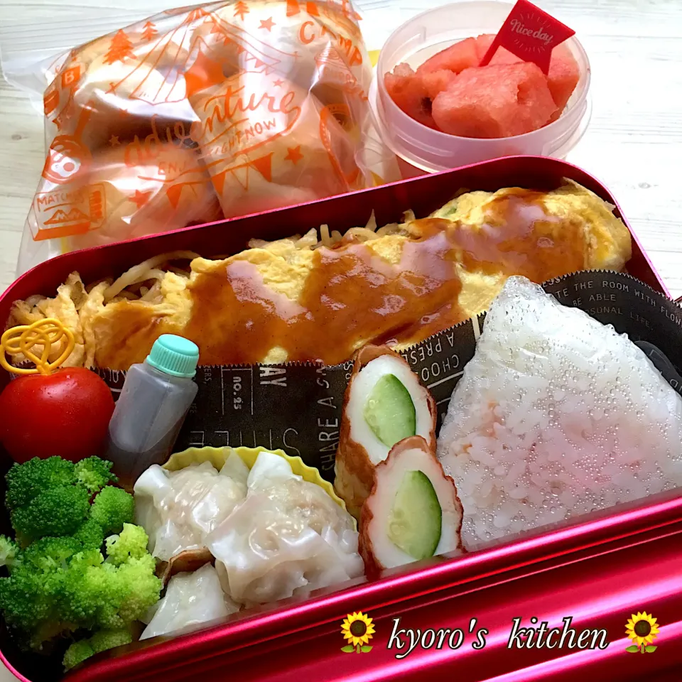 Snapdishの料理写真:2019/08/30【高校男子弁当】オムそば＆焼き焼売|kyoroさん