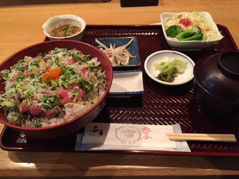 Snapdishの料理写真:ふる ネギトロ丼|keniggia7さん