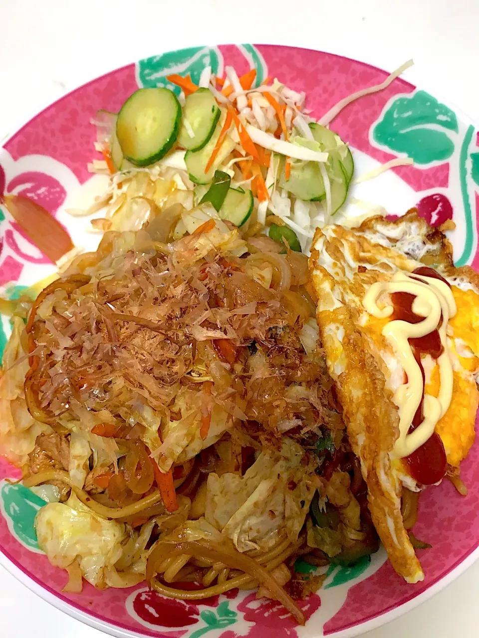 Snapdishの料理写真:普通の焼きそば！笑|orionさん