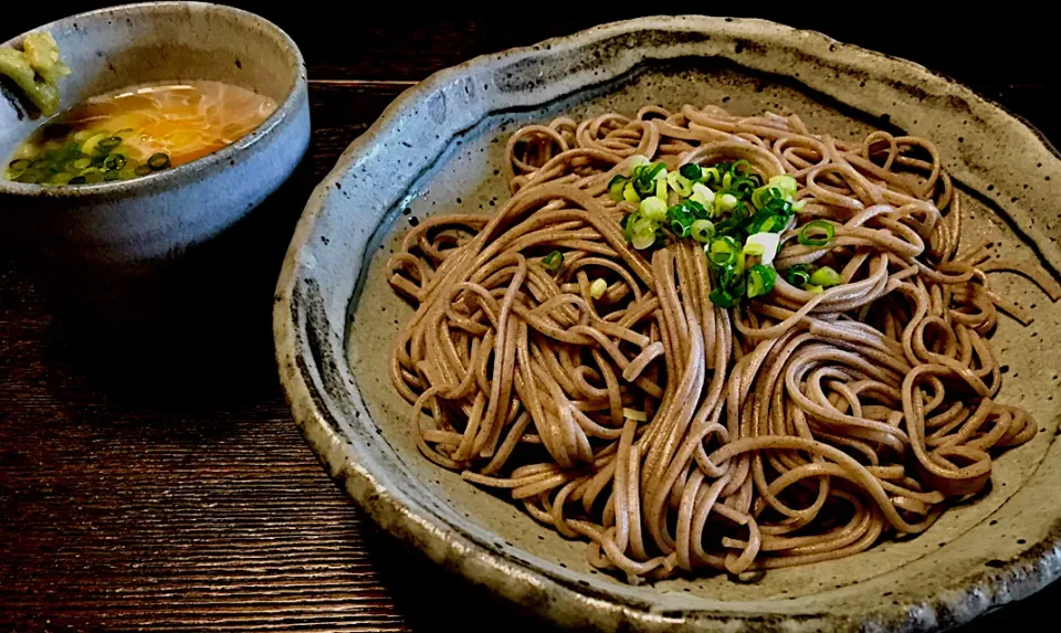 熱盛り蕎麦                                                #麺好き男のランチ                                       ・久々の二八蕎麦|mottoさん