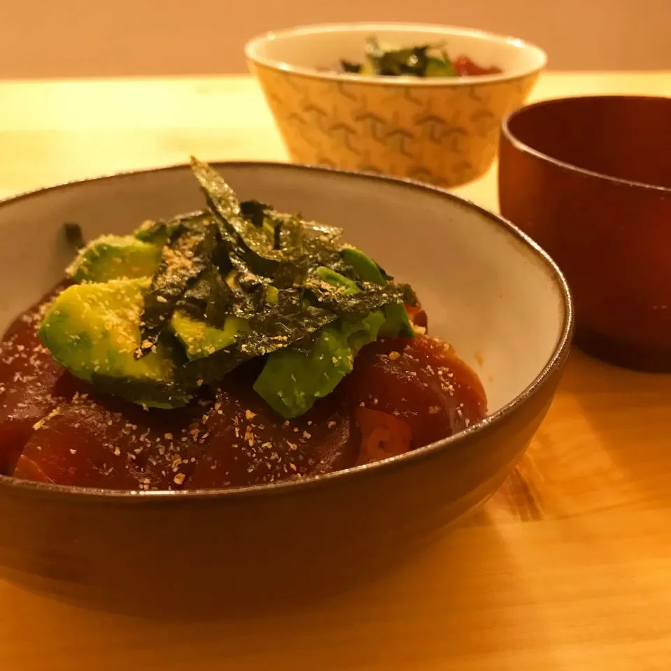 Snapdishの料理写真:マグロ漬け丼|sonochinさん