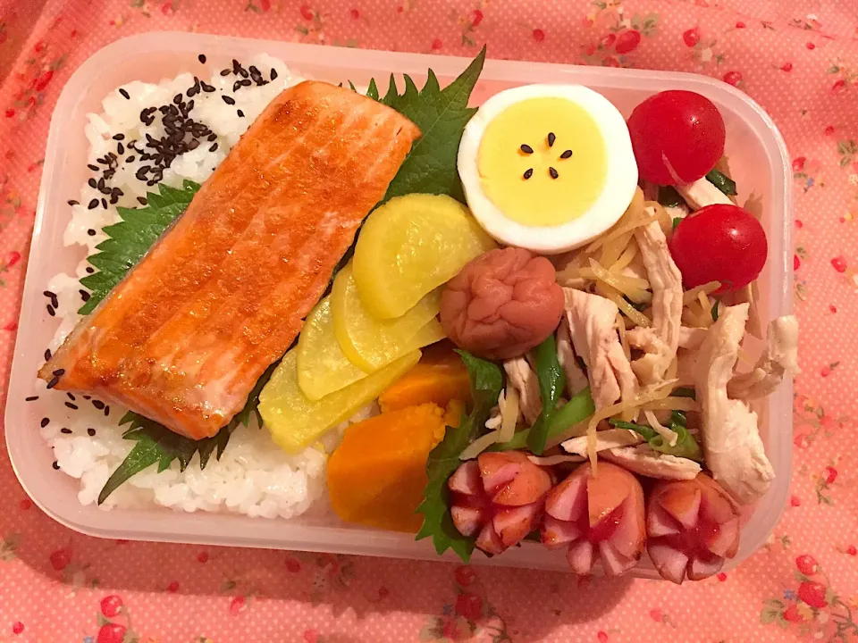 2019年9月1日
旦那さんのお弁当🍱👨‍✈️👨‍🔧👷🏻‍♂️🚊💪🏼✌️💞❤️|Kodomo Cookingさん