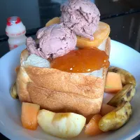 Ice Cream toast|To Hai Minhさん