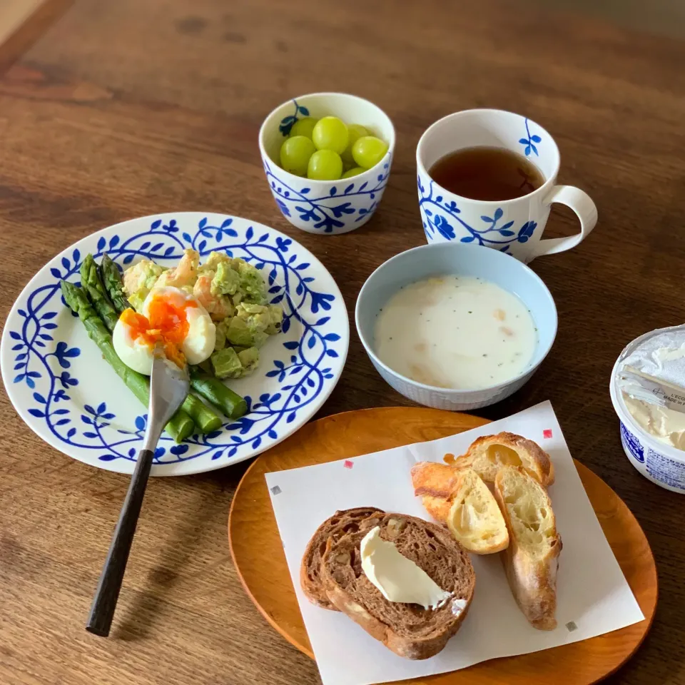 今日の朝ごはん|ぺんぎんさん