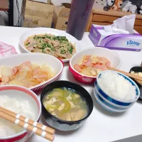 水菜とえのきと豚肉のポン酢炒め、春雨スープ、じゃがいもとハムとささみのコンスメ蒸し|みいさん