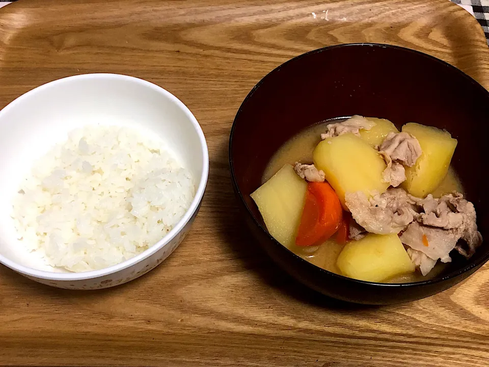 今日の夕食 ☆肉じゃが|まぁたんさん