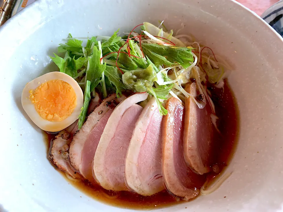 冷やし鴨ラーメン⭐️ゴルフ場ランチ|ひろりんさん