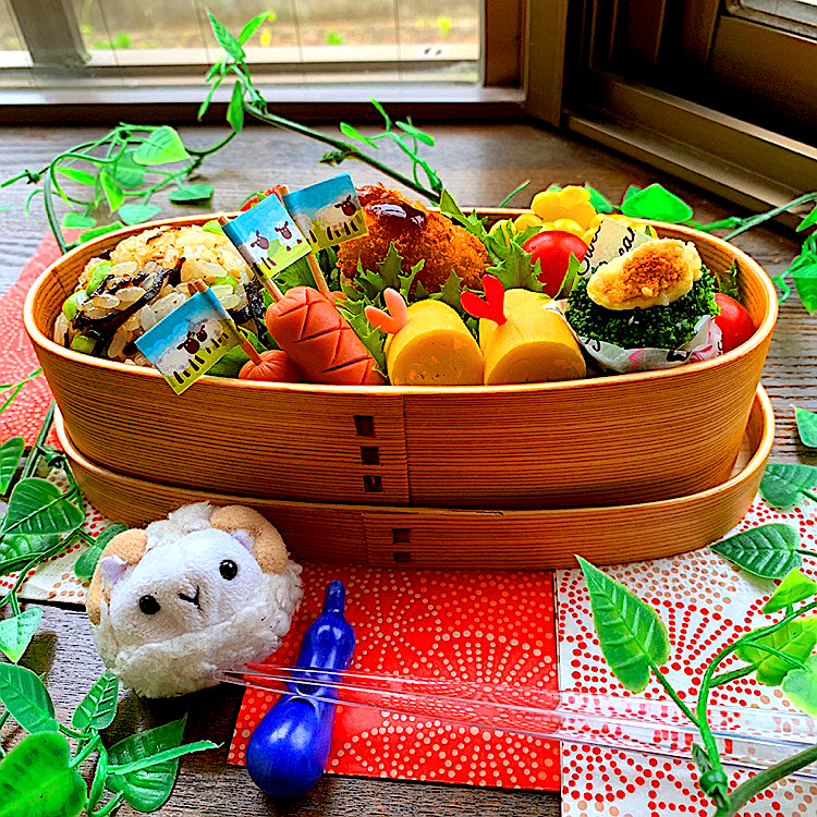 昆布と枝豆おにぎり！空っぽにな〜れ♡