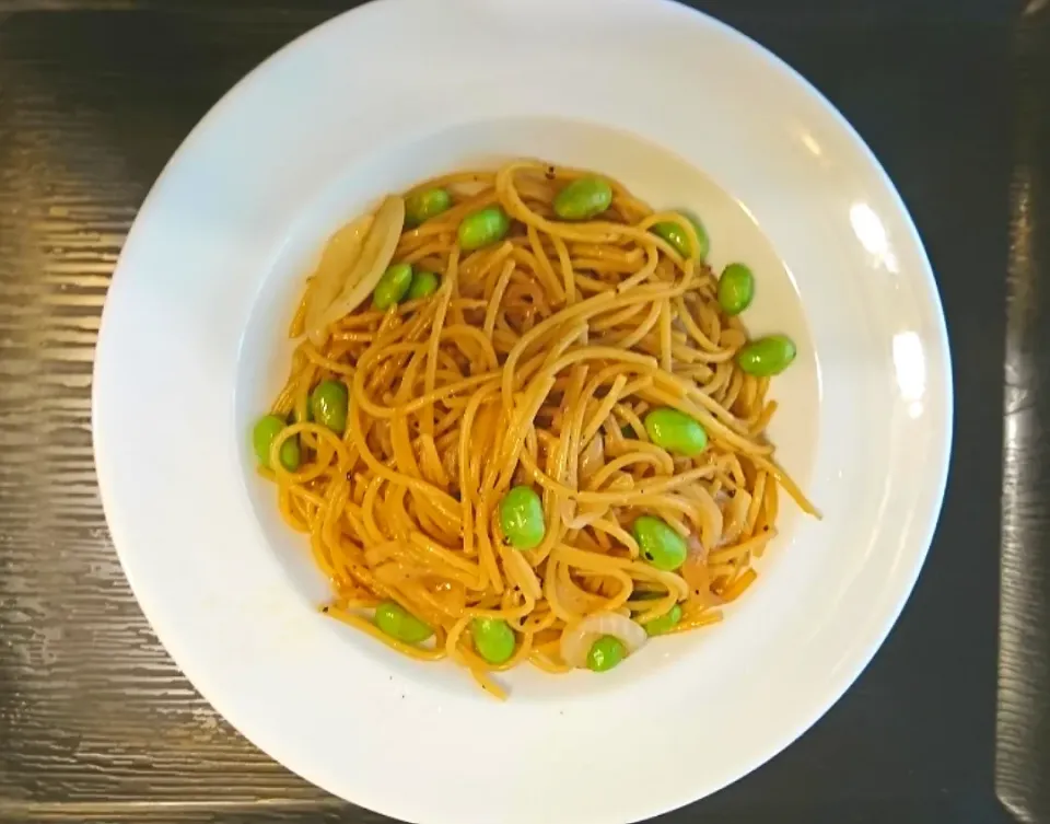 【簡単】枝豆と玉ねぎの和風パスタ|Chizuさん