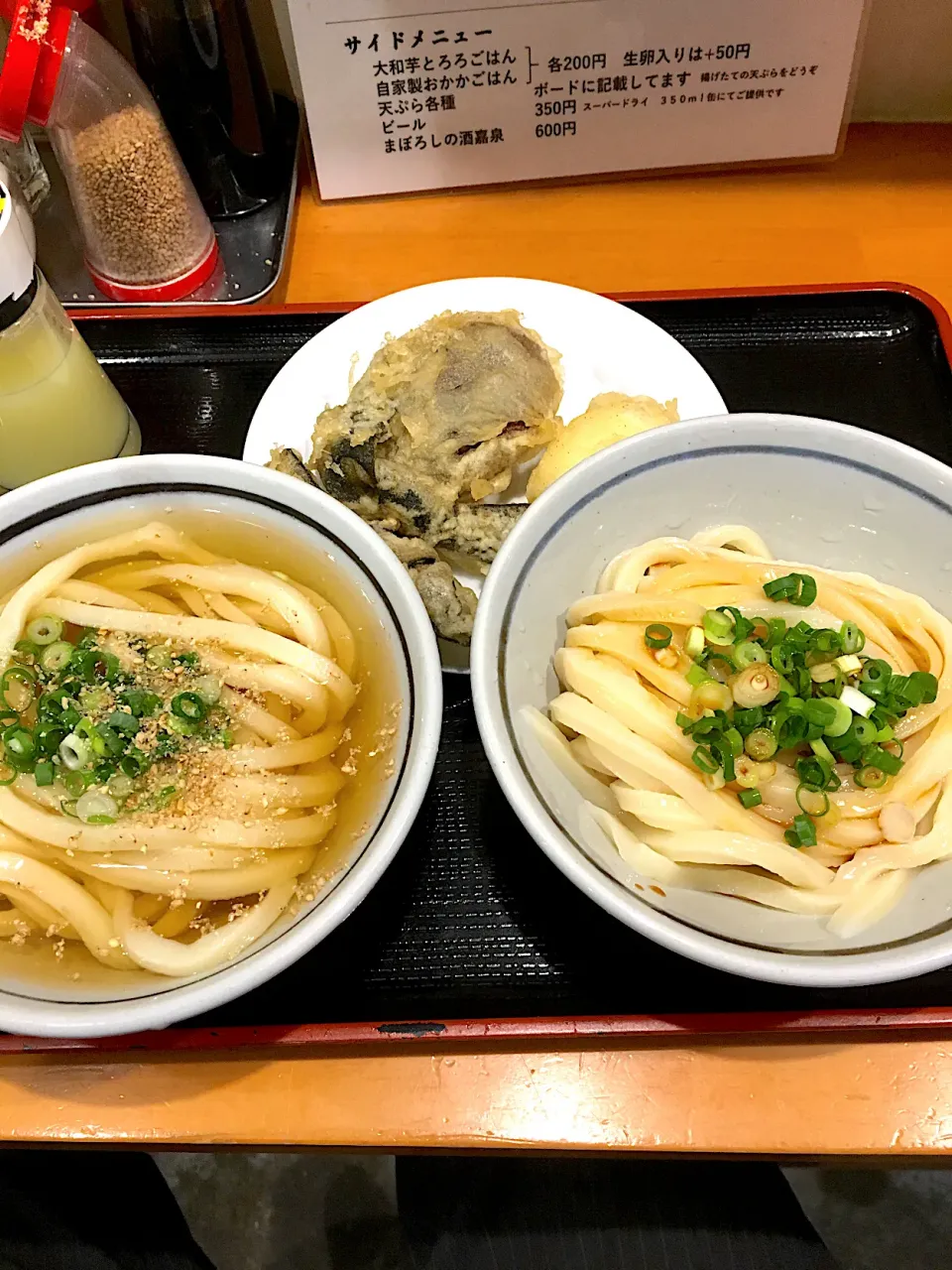 冷かけと醤油うどんセット、しいたけこんぶと玉子天@五郎(錦糸町)|yoooochanさん