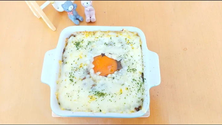 💕カレードリア♡キーマカレーで💕
黄身を絡めて♡|yuiママさん