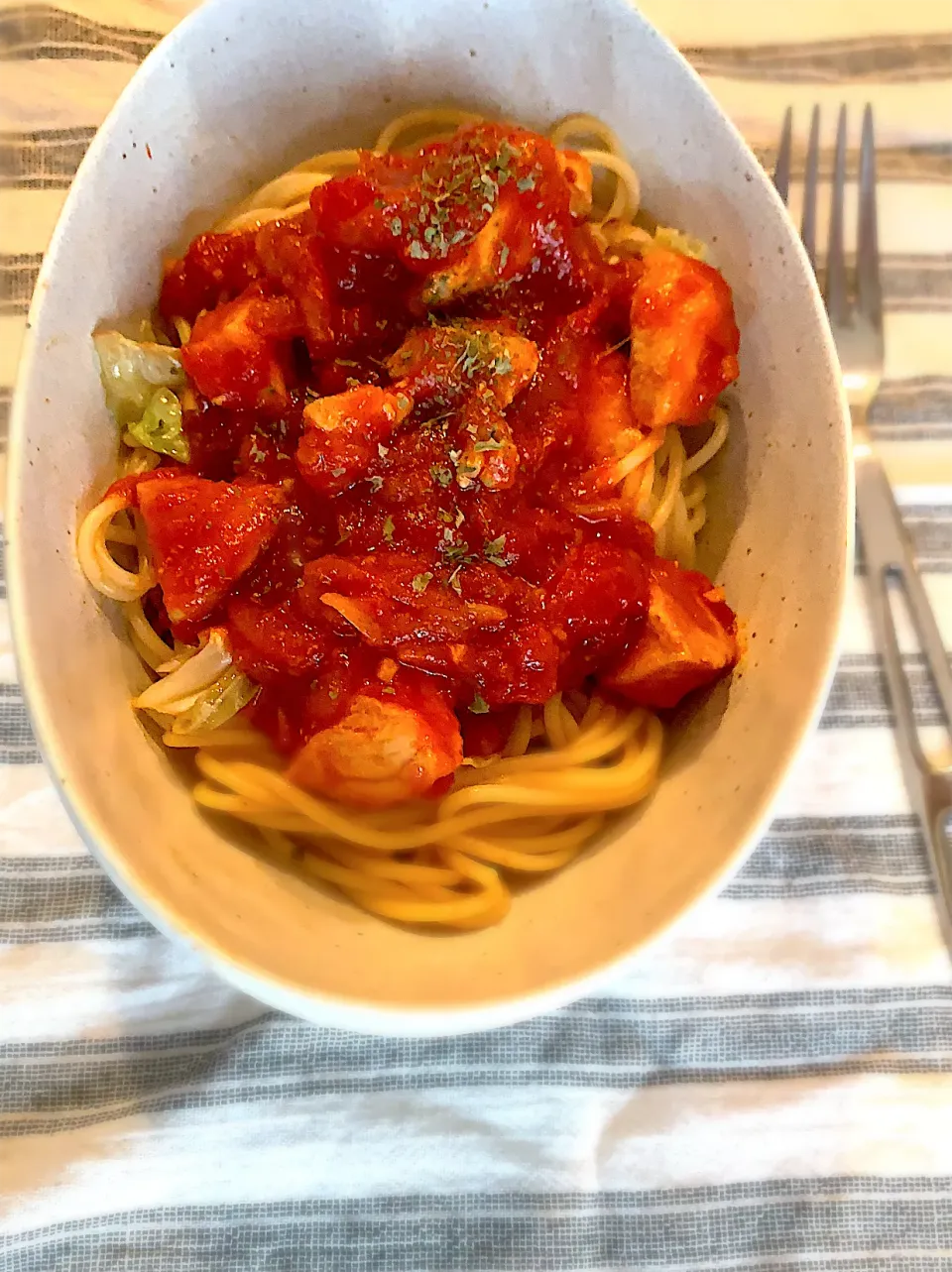 Snapdishの料理写真:鶏肉と、焼きキャベツでパスタ ♪|すず香さん