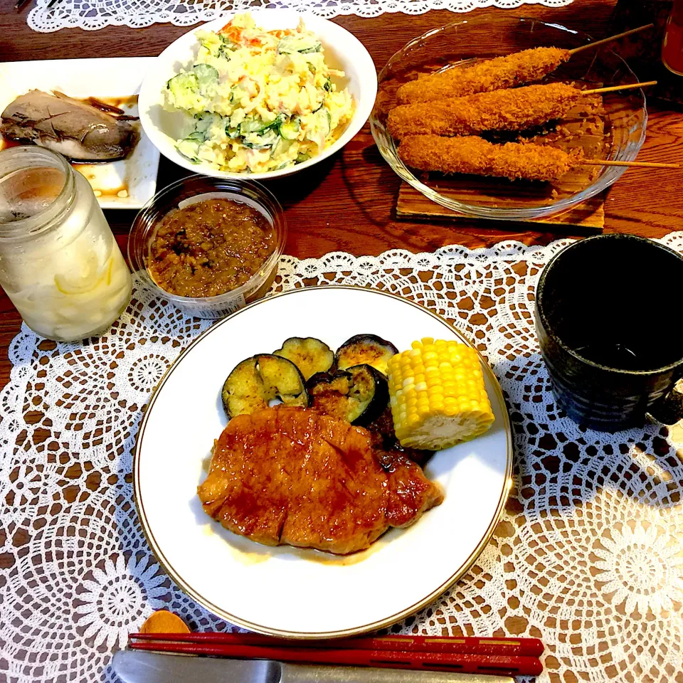 Snapdishの料理写真:豚ロースポン酢焼き、茄子、コーン、ポテトサラダ串カツ、金山寺味噌、柚子大根|yakinasuさん