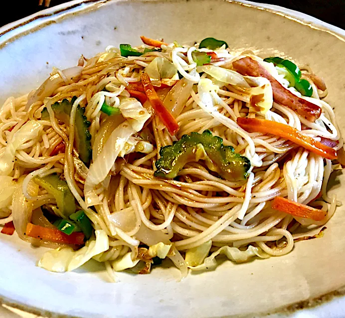 ソーミンチャンプルー                             ・うめ昆布茶味                                         ・からしオイスターソースかけ                     #麺好き男のランチ|mottoさん