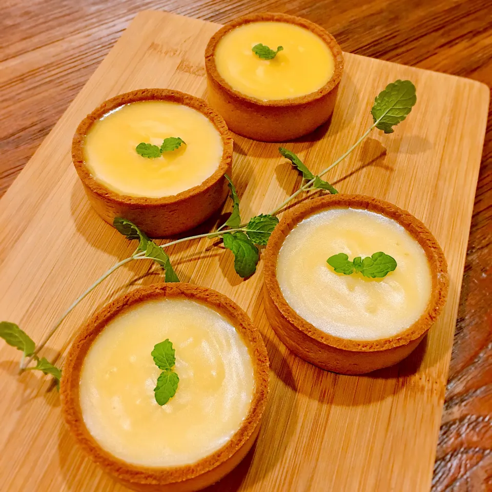 Lemon tart & Passionfruit tart|Megan Linさん