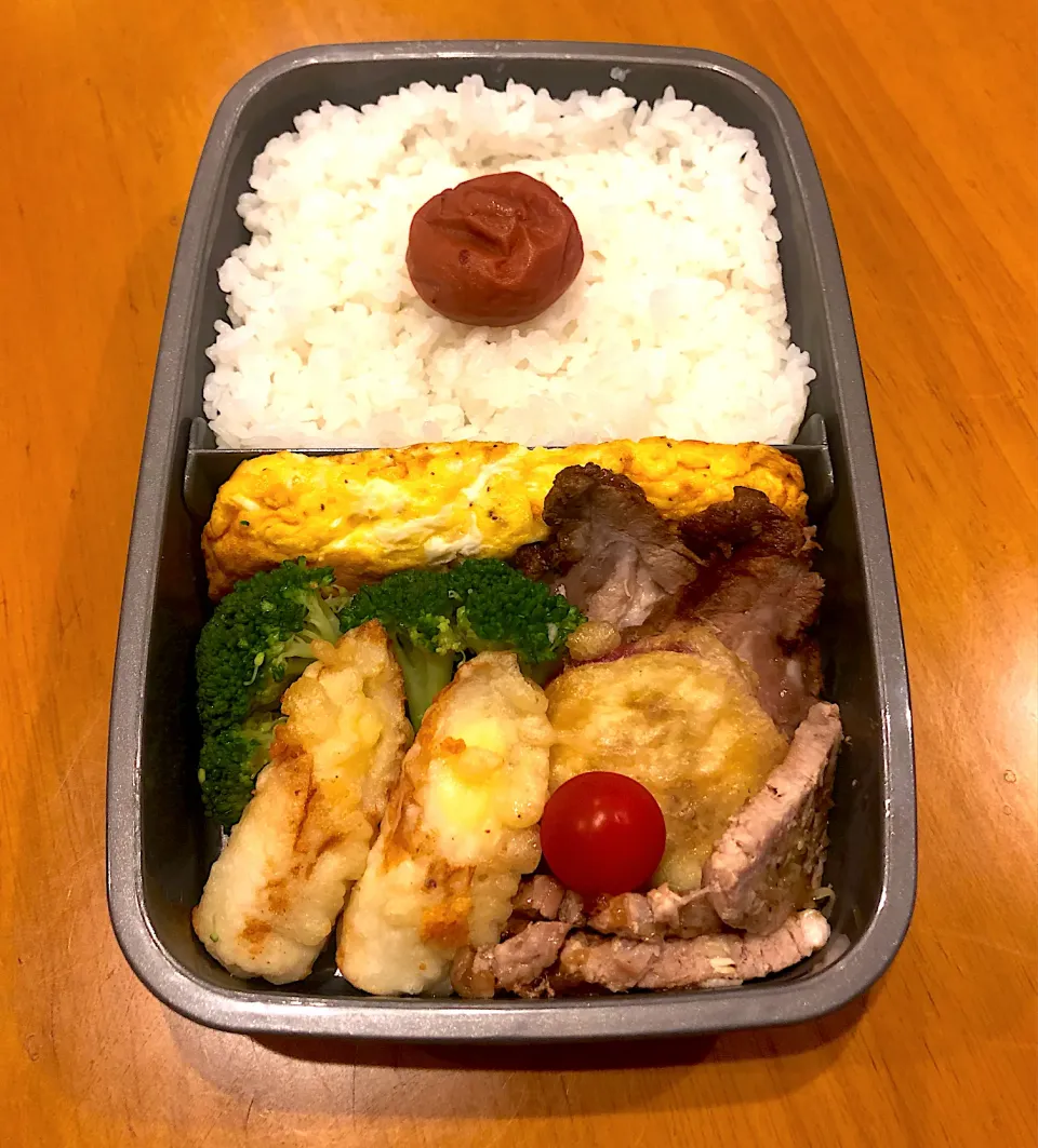 Snapdishの料理写真:チーズオムレツ弁当2019.9.4.|ちあきさん