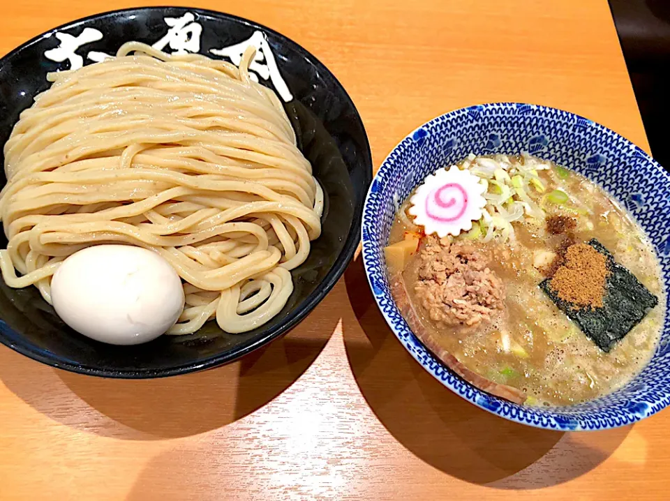 Snapdishの料理写真:特製つけ麺 大盛|polieさん