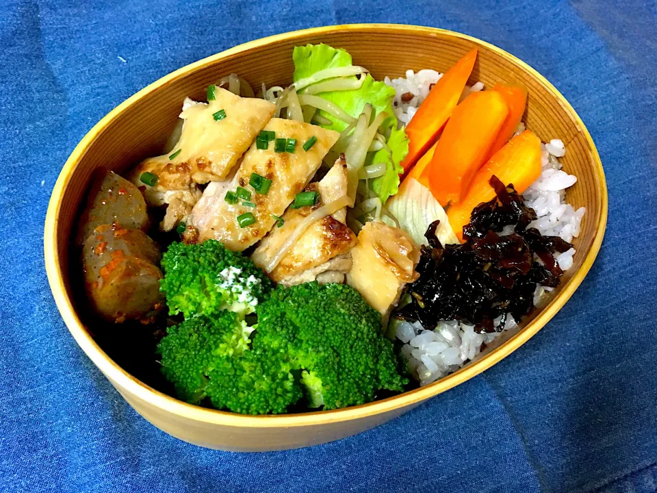 今日のお弁当|Naoko Miyataさん