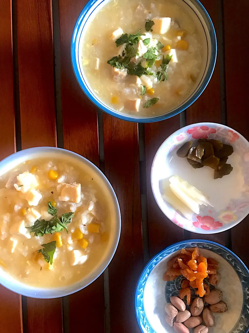 Snapdishの料理写真:Corn with tofu congee|Tiffanyさん