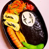 Snapdishの料理写真:カオナシ弁当🍙|naga maiさん