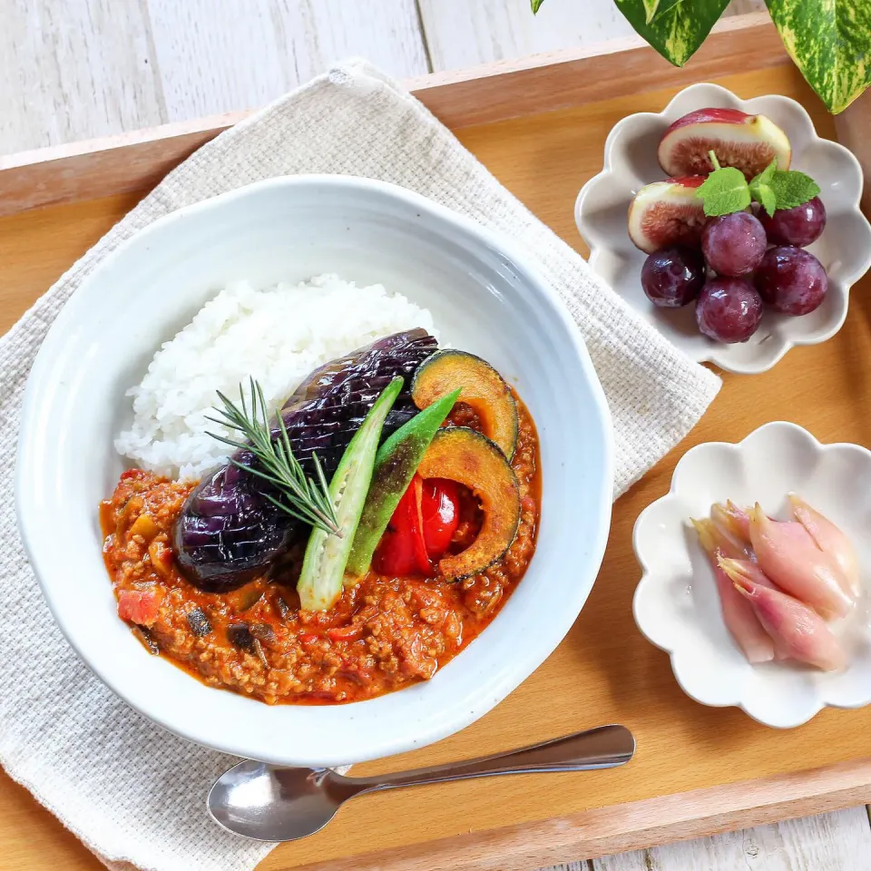 夏野菜カレー🍛|むぎママさん