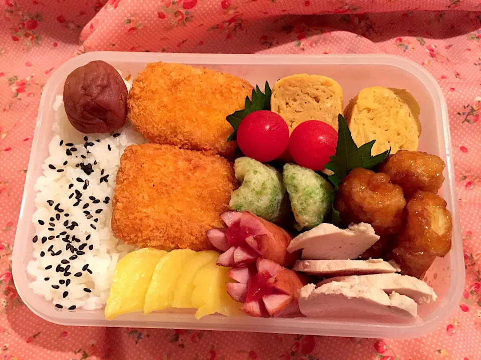 2019年9月5日
旦那さんのお弁当🍱👨‍✈️👷🏻‍♂️👨‍🔧🚊💪🏼👨‍🔧💞❤️|Kodomo Cookingさん