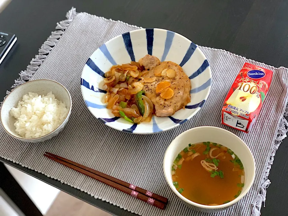 Snapdishの料理写真:ポークステーキ♡|K.anjuさん