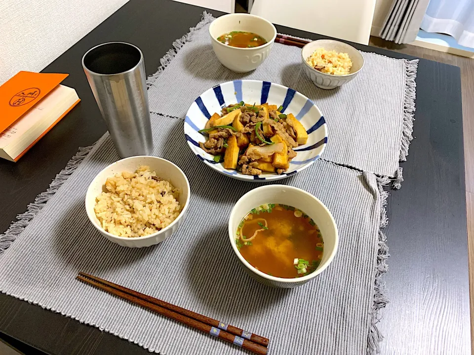 Snapdishの料理写真:厚揚げとピーマンと豚こまの炒め物♡|K.anjuさん