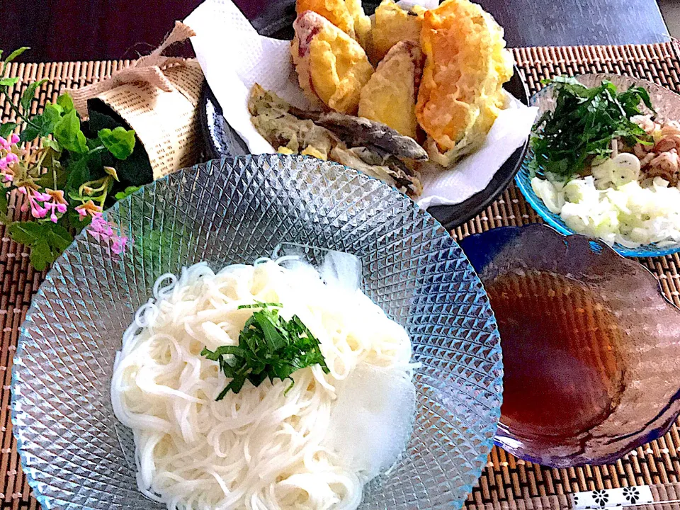 9月だけど、まだ精進揚げと素麺食べたい❤️|🌺🌺Foodie🌺🌺さん