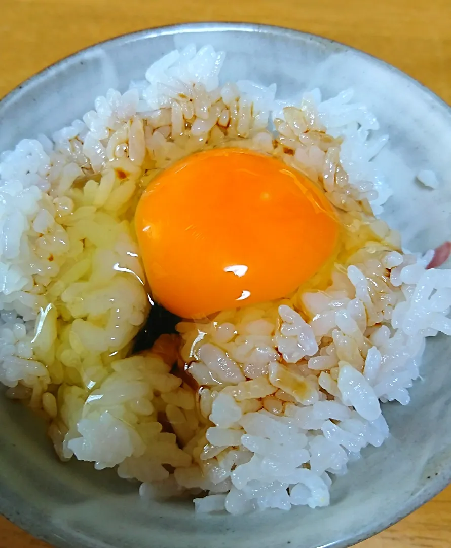 朝は卵かけご飯🍚|しまだ ちえこさん