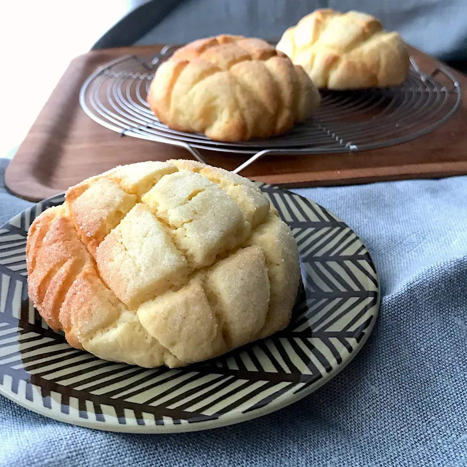 Snapdishの料理写真:メロンパン♪|るん♪さん