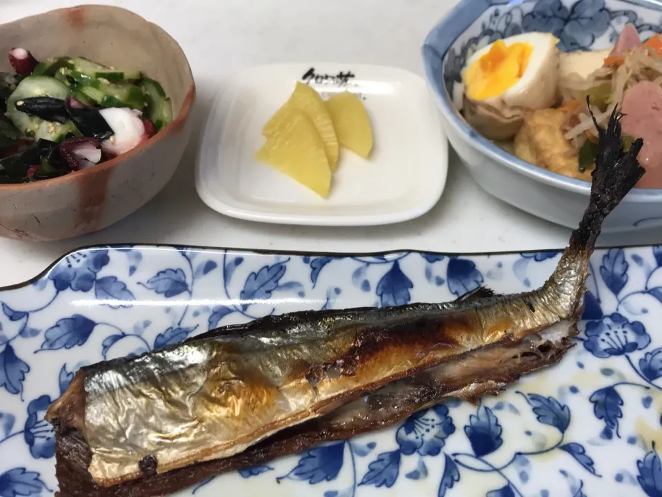 #秋刀魚塩焼#タコ酢の物#厚揚げ卵の煮物 たくあんさん|やすあけさん