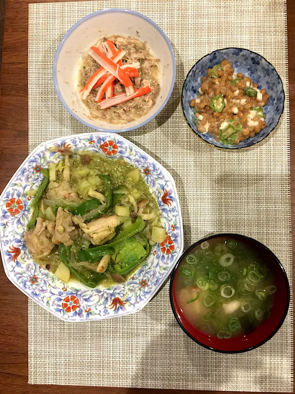 Snapdishの料理写真:鶏モモ肉、アボカドの塩麹クミン焼き|浜@ちゃんさん