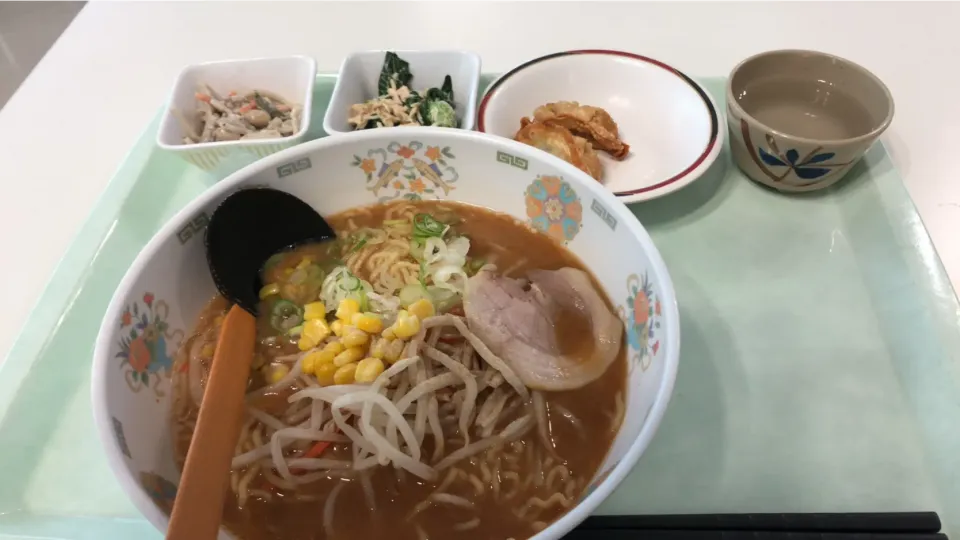 食堂ランチ|おっちさん