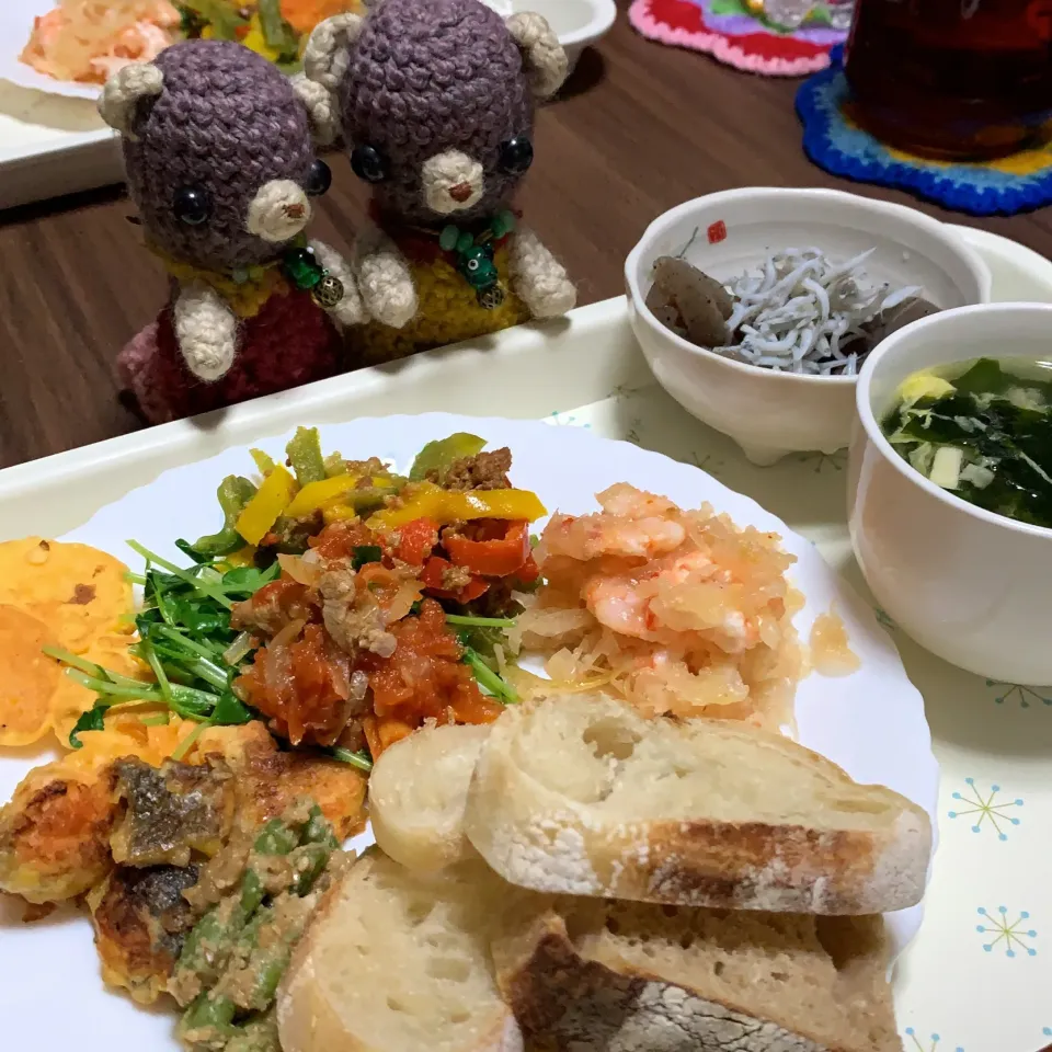 Snapdishの料理写真:盛り過ぎ夕食（╹◡╹）|chagashiさん