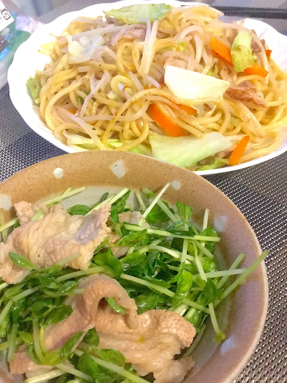 豆苗と豚バラの冷しゃぶ・塩焼きそば|料理初心者さゆみさん