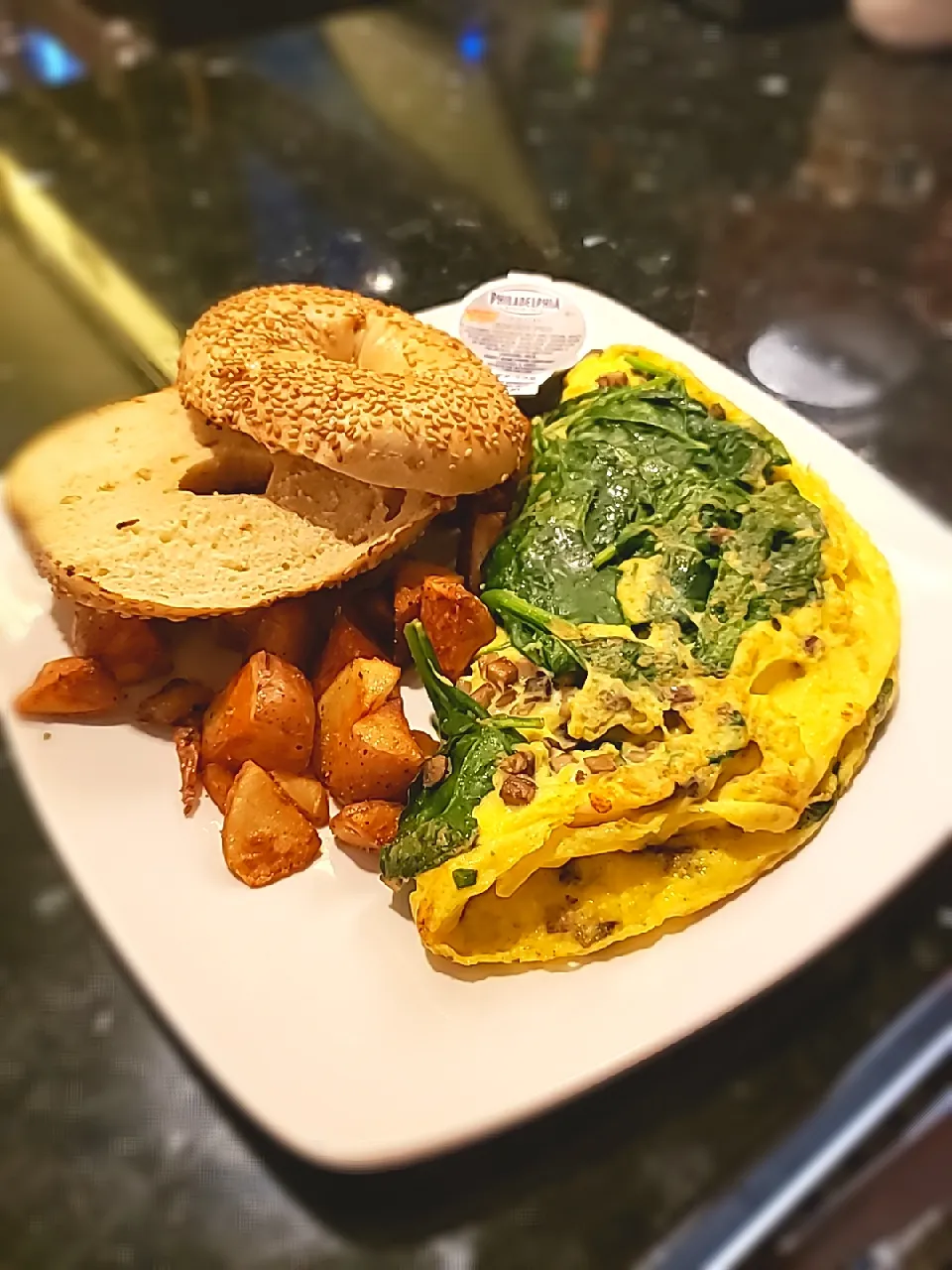 spinach and mushroom omelet|Melissa Greenさん