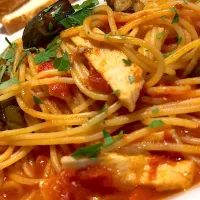 Tomato sauce pasta with eggplant and chicken|Haruki Luke Nakamineさん