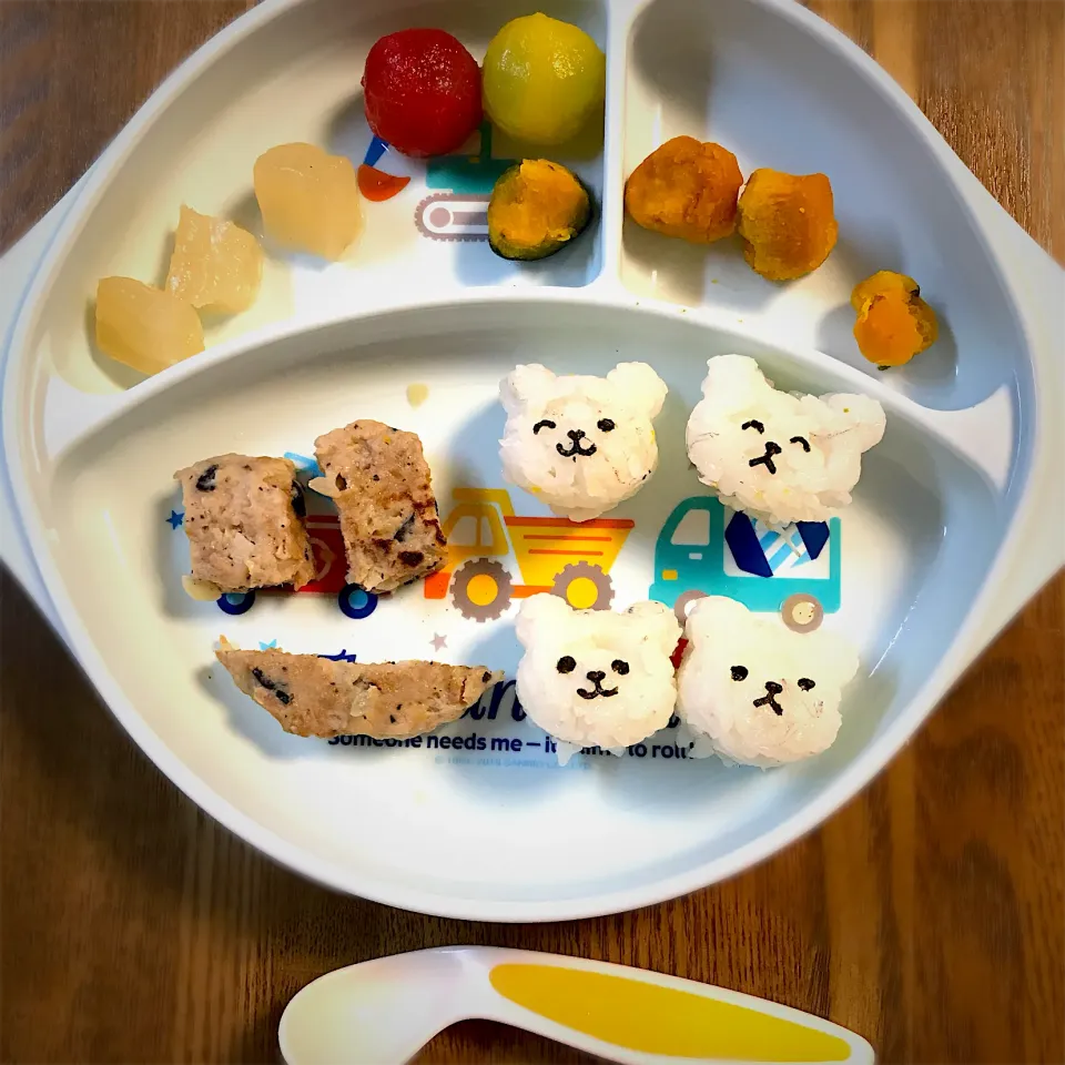 明日で１歳５ヶ月おめでとうごはん🧸食べムラのある息子のために|みゆきさん