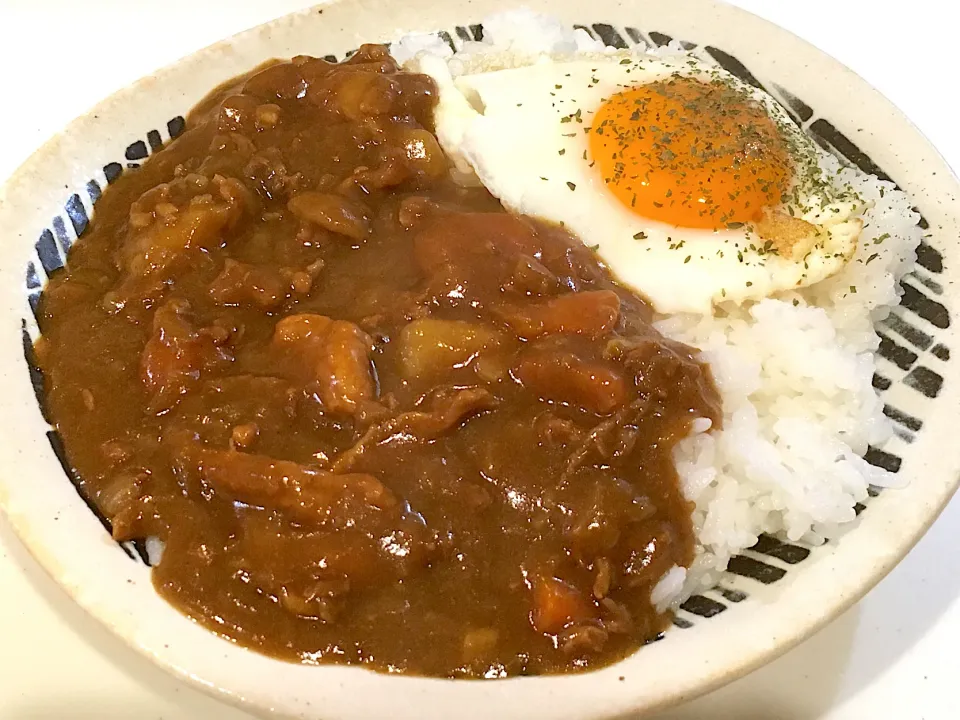 カレーライス 目玉焼きトッピング|Kouji  Kobayashiさん